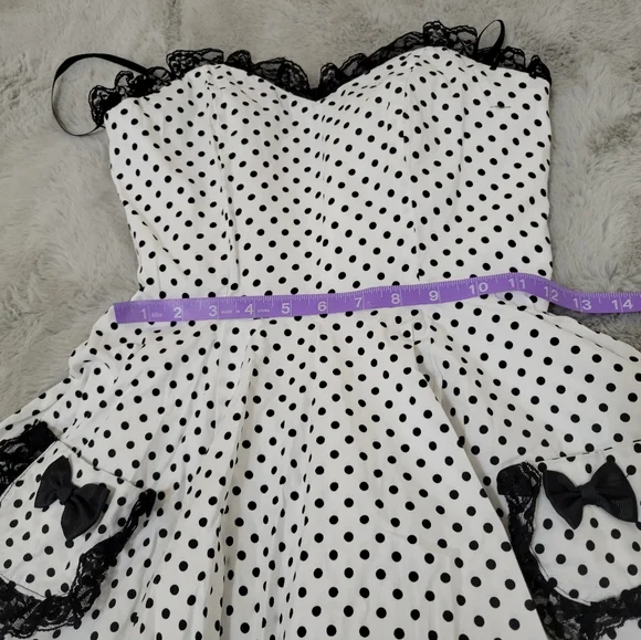 Vintage Style Black And White Lace Polka Dot Dress - Picture 8 of 9
